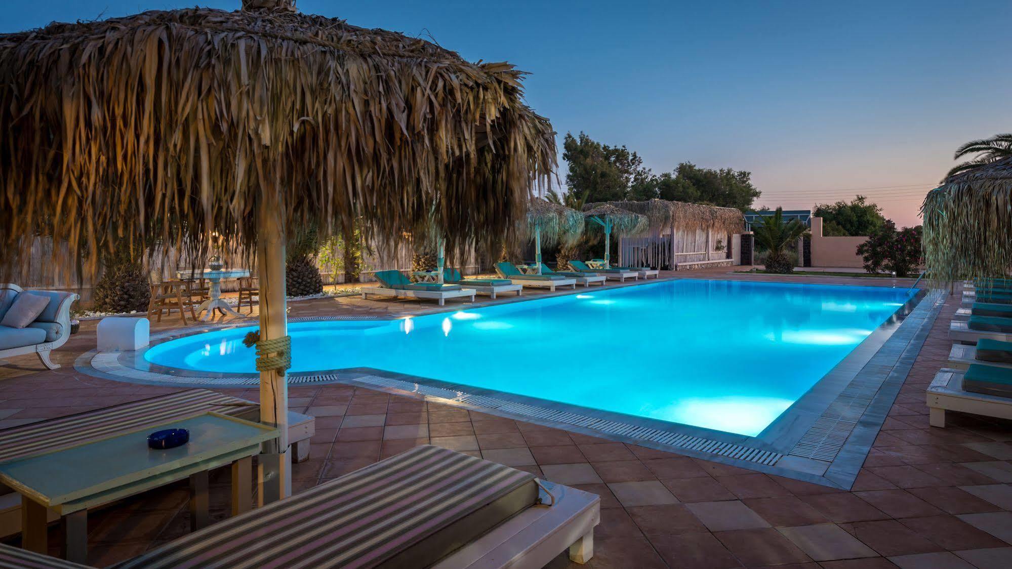 Joy ηotel 3* Perivolos (Santorini)